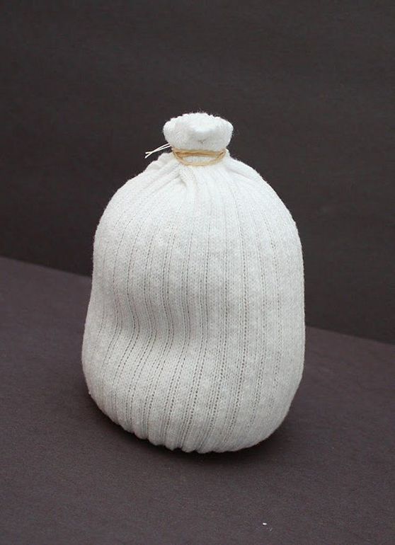 Снеговики из носков