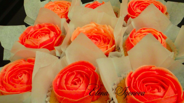 Капкейки розочки.