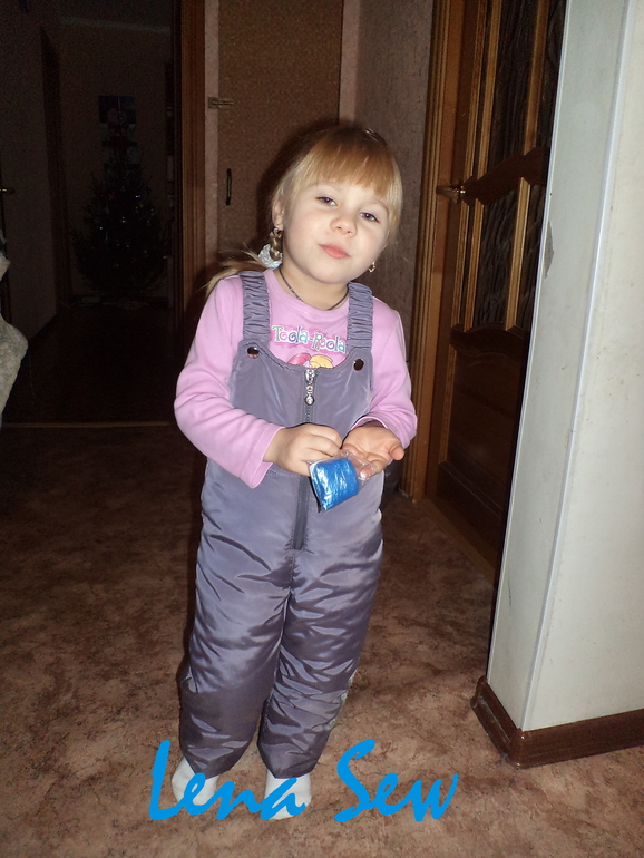 Сфоткала дочку в образе Мышки