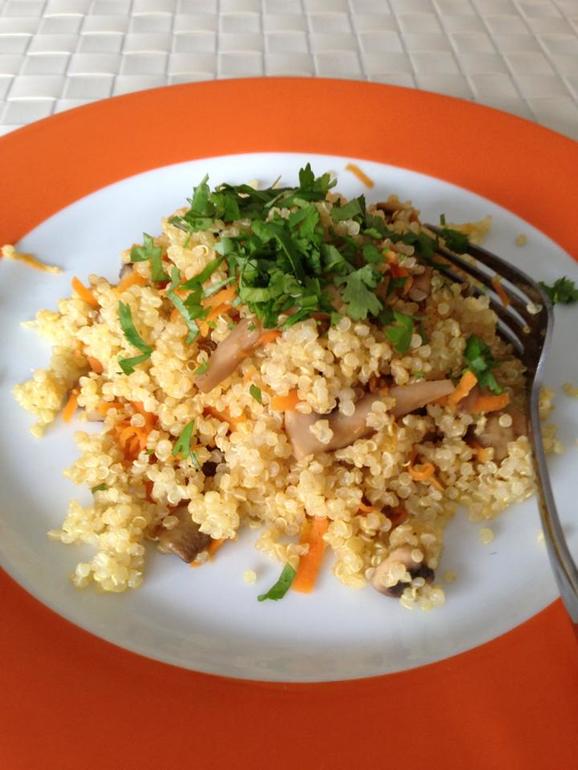 Киноа с грибами