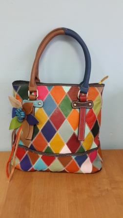 Моя сумочка из кусочков кожи, давно о такой мечтала!!!