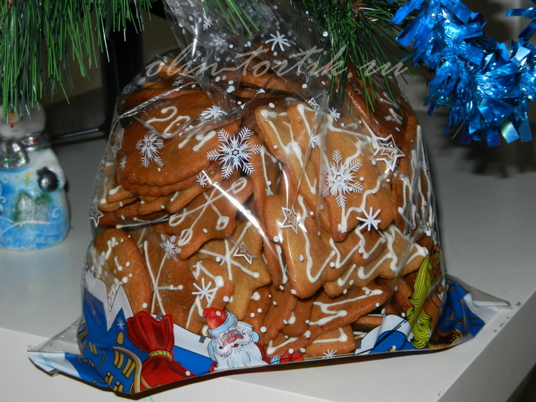 Еще пряники новогодние