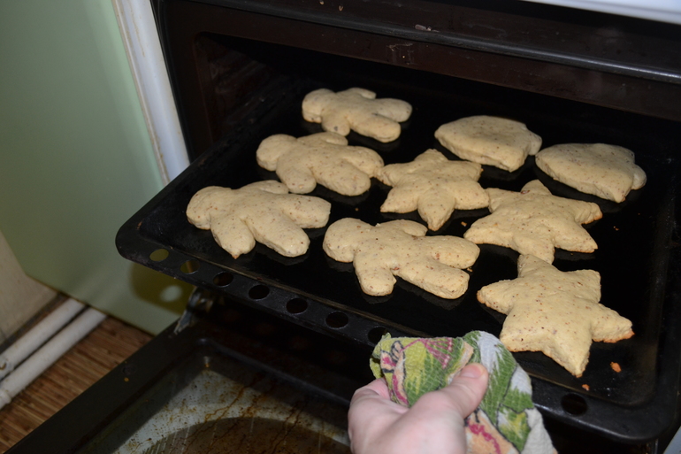 Мои новогодние прянички... И в подарок и для себя...