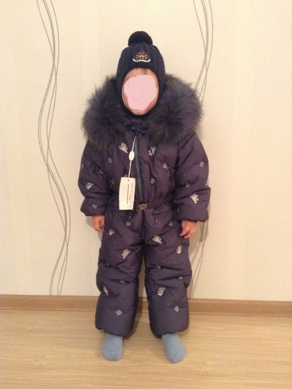 Посоветуйте пожалуйста шапку под комбез?