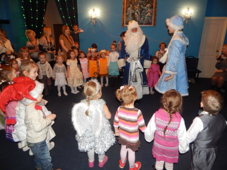 Новогодняя ёлка в театре кукол!