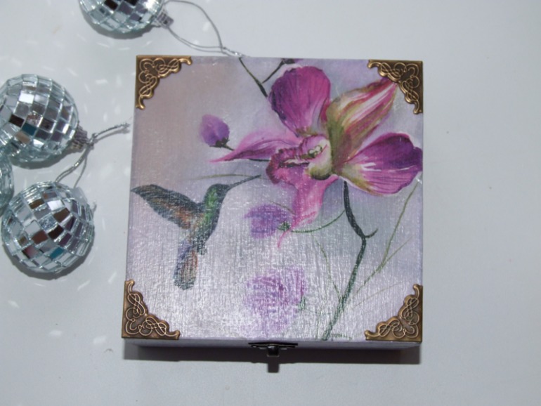 Шкатулочка