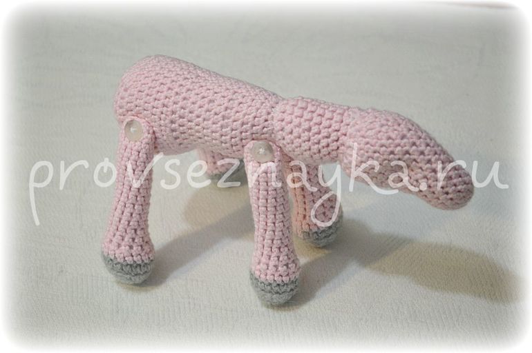 Розовая лошадка