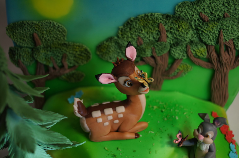 Бэмби и ночная фурия.