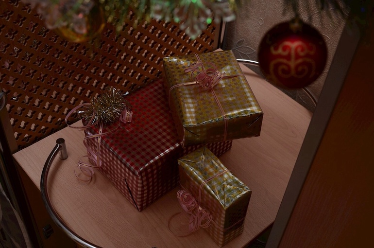Наши первые новогодние подарки!!!