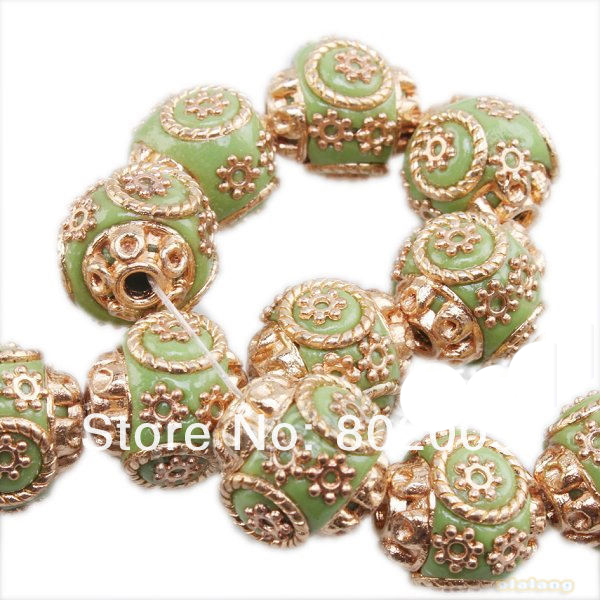 Фурнитура, подвески и бусины в наличи