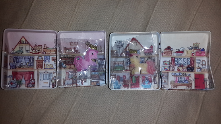 Подарочки! ура-ура :))