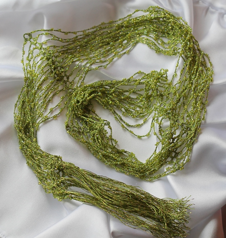 Вязаный бисерный шарф-трансформер. В новом цвете.