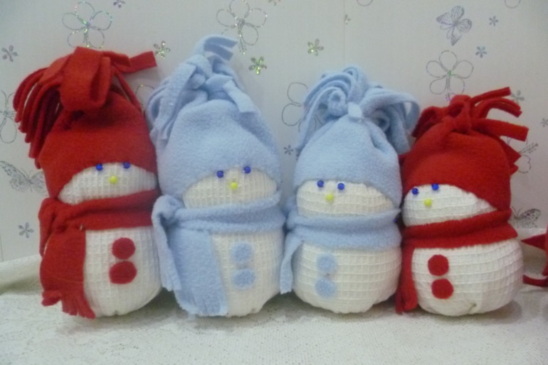 Первые снеговики