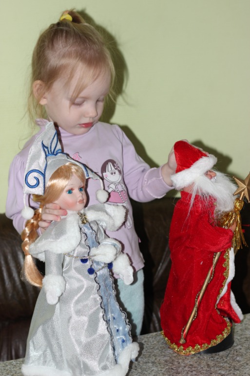 НОВОГОДНИЙ ОДИН ДЕНЬ )