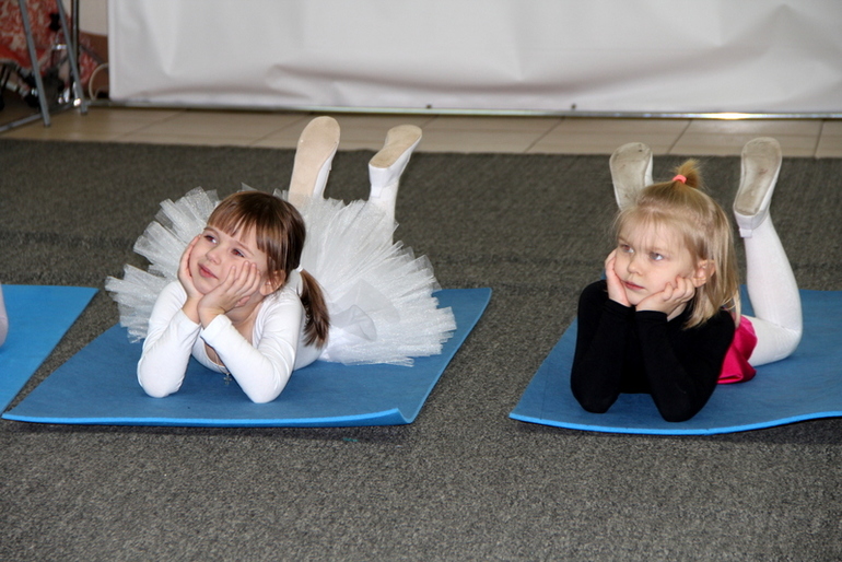 Танцующий лебедь