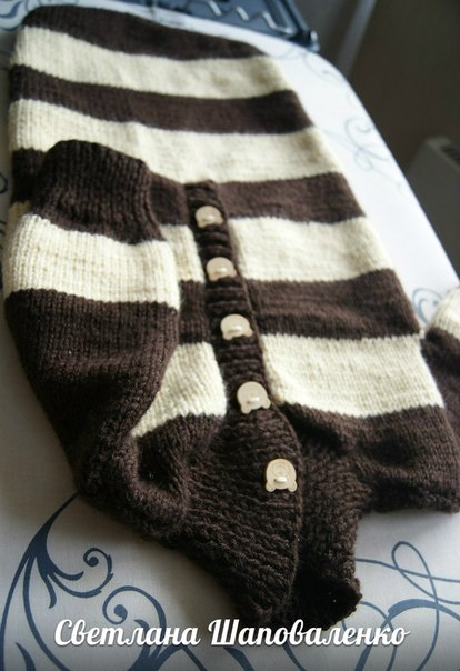 Первая работа на вязальной машинке