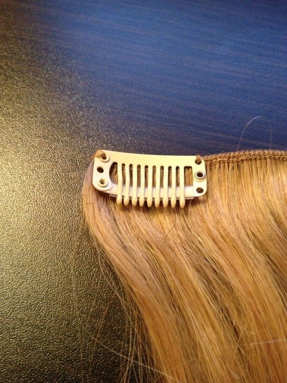 Продам накладные натуральные пряди волос