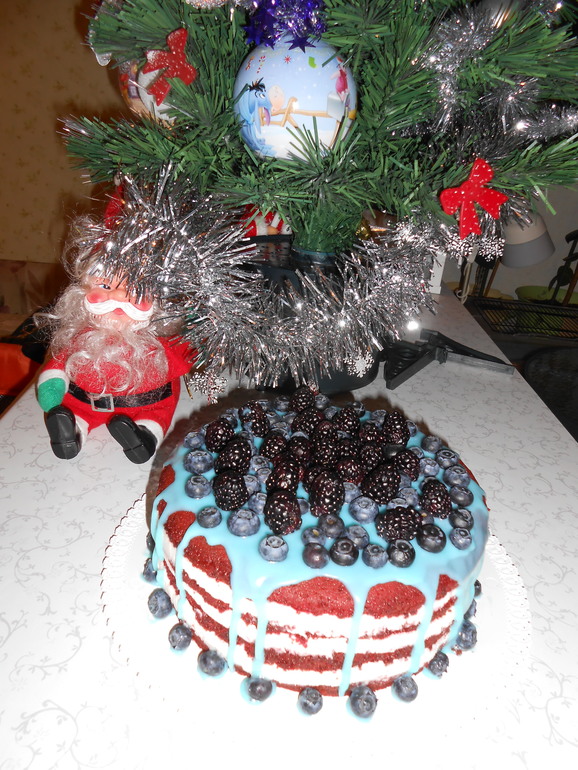 Новогодний тортик с фруктами