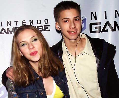 Знаменитости, у которых есть близнец