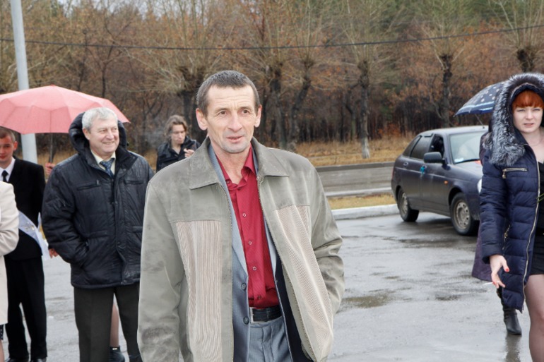 Моим родителям тоже стало интересно про возраст...