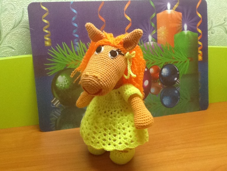 Готовимся к Новому Году! Лошадка Нюра!!!