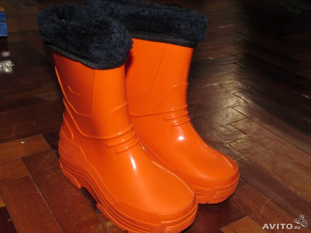 Продам детскую обувь 28- 31 р