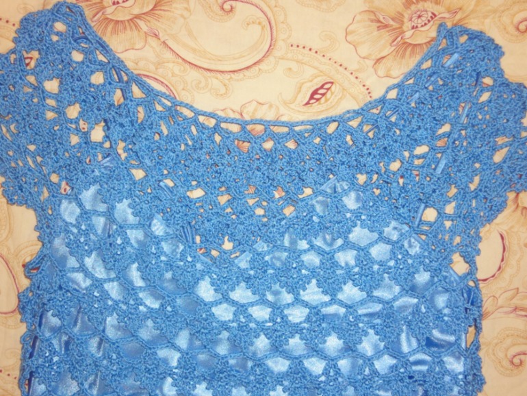 Ажурное платье крючком)))