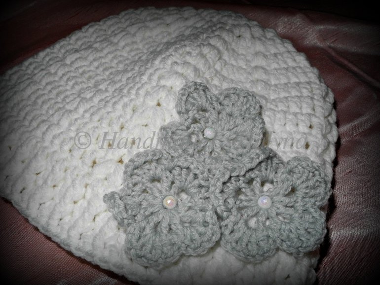 Шапочки с цветочками