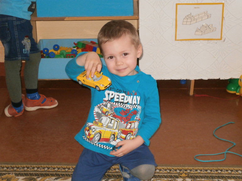 Сад и первая "серьезная" драка...