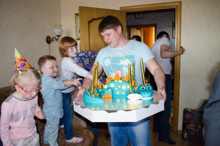 3 годика.