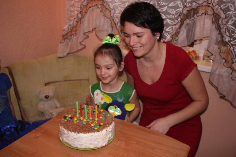 Полинке 5!