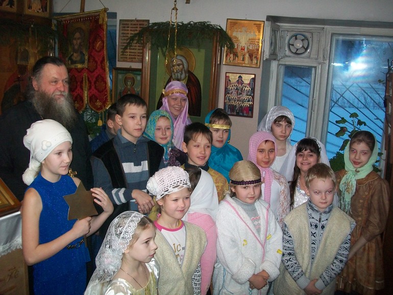 Всех с Наступившими праздниками . Немного фоток о проведении их .