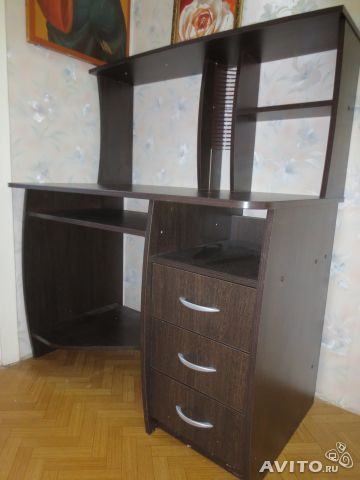 Продается компьютерный стол г.Подольск