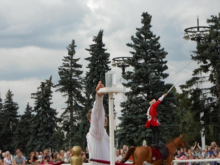 Конноспортивное шоу на ВВЦ