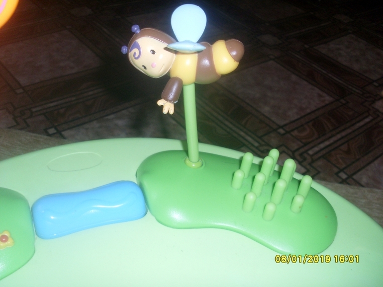 СТУЛЬЧИК SMOBY COTOONS----С РАЗВИВАЮЩИМ СТОЛИКОМ.