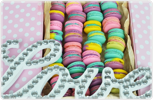 Macaroons...