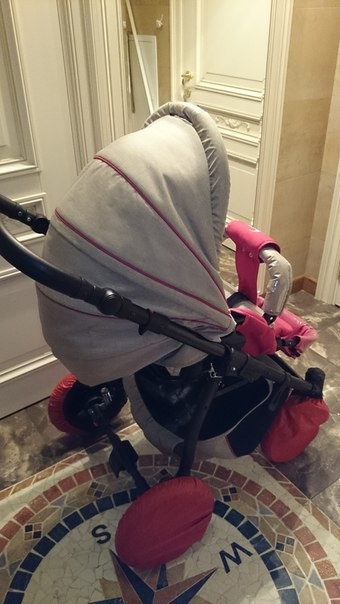 Продаю прогулочную коляску Tutis Zippy Sport 2013