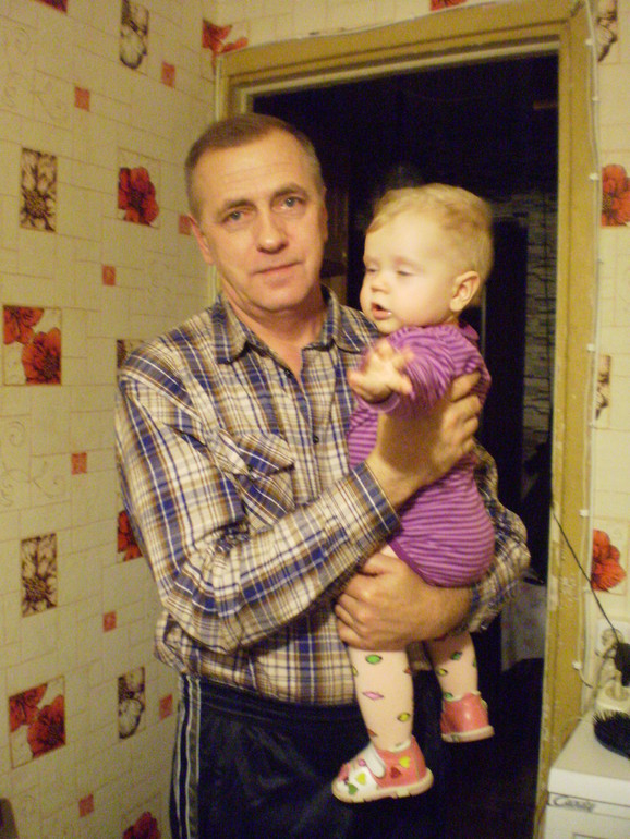 Нам 11! И с Рождеством Христовым!
