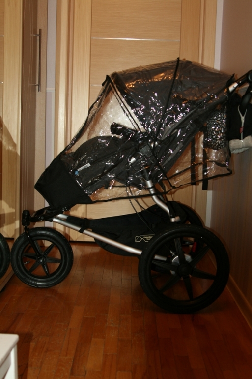 Дождевик и москитная сетка на Mountain Buggy Terrain