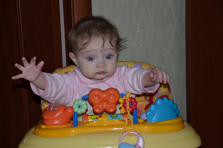 8 месяцев