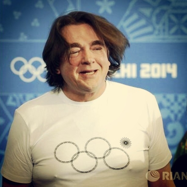 Шутка про олимпийское кольцо....