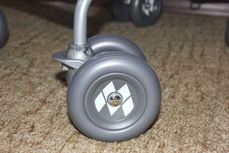 Maclaren Volo Silver Rotary Print 2014