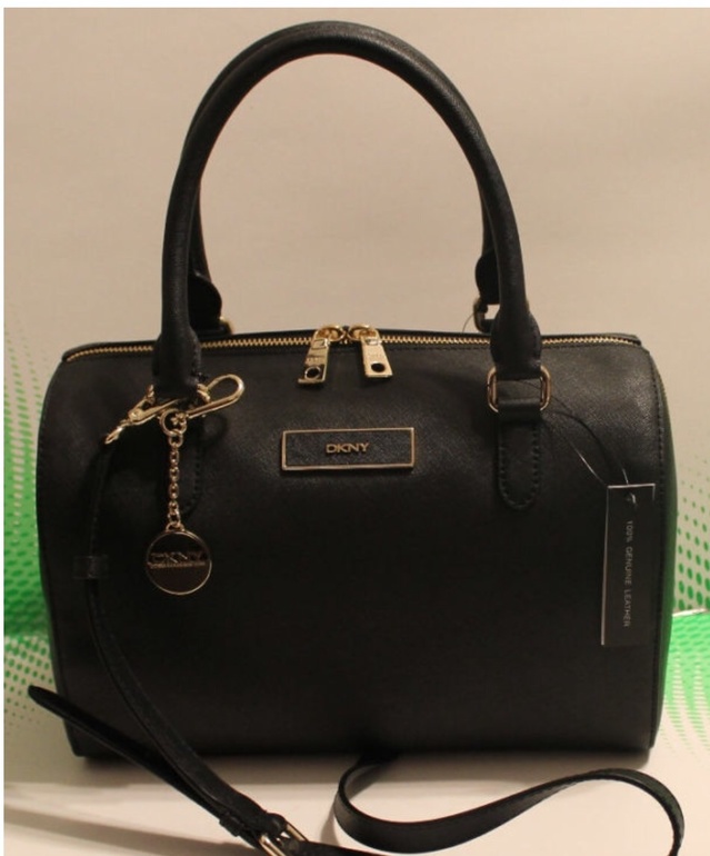 Сумка DKNY 7000 руб
