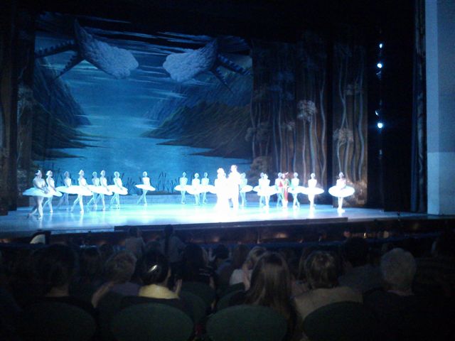 Театр Н Сац. Балет Лебединое озеро.