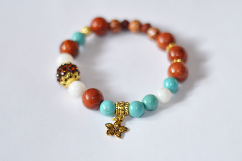 Браслетики. Из нового :)