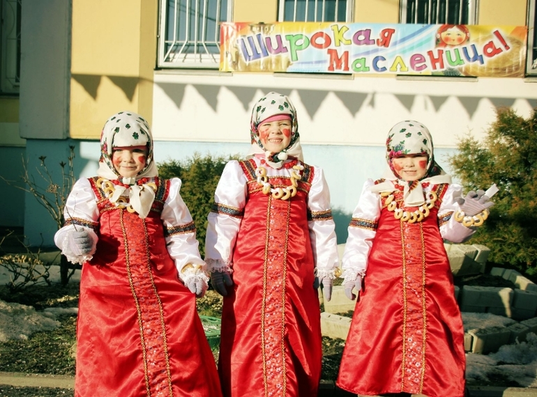 мои тройняшки на масленице
