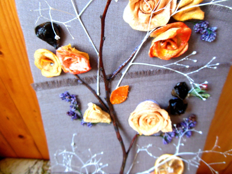 Цитрусовое панно с сухоцветами
