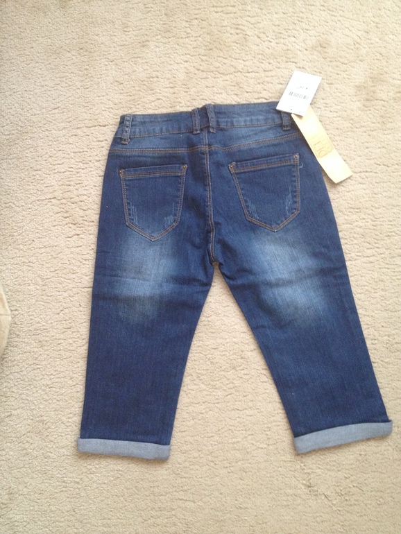 Джинсовые бриджи Stradivarius 42 размер 550 р.