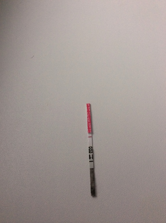 Девочки, призрак-он как выглядит?