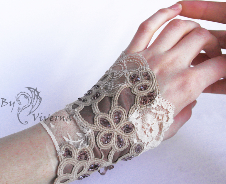 Браслет-манжет "Версальские тайны"